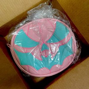 LOVE pain & stitches pastel pink bat mouth